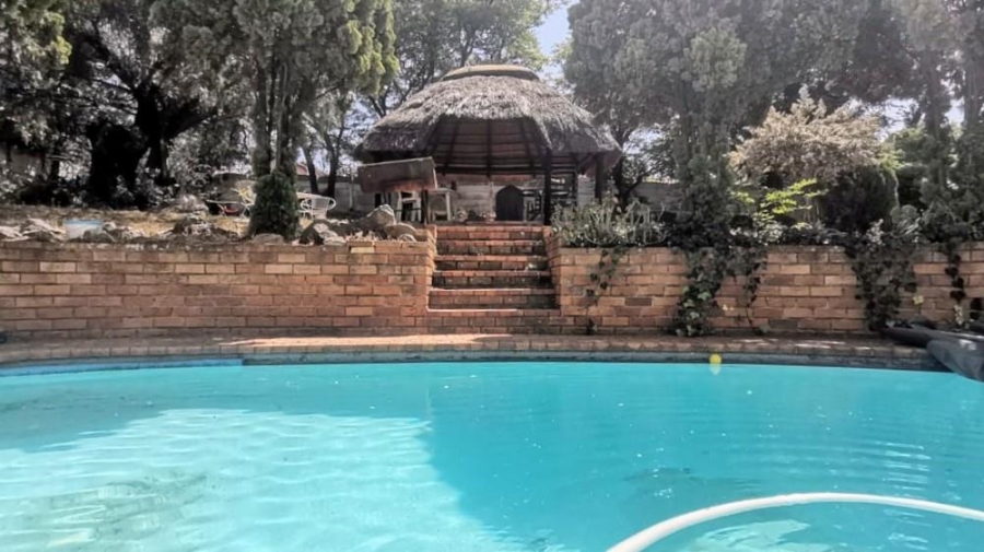 5 Bedroom Property for Sale in Winchester Hills Gauteng