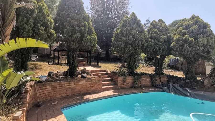 5 Bedroom Property for Sale in Winchester Hills Gauteng