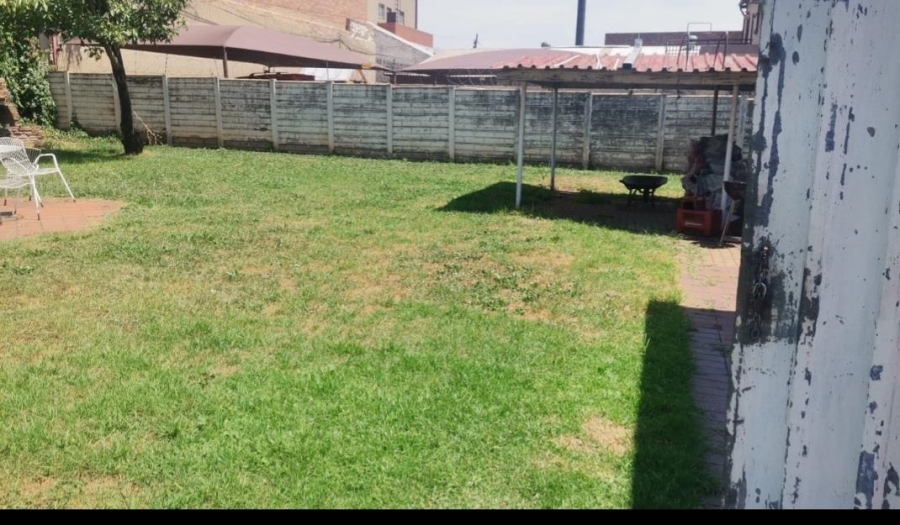 3 Bedroom Property for Sale in New Redruth Gauteng