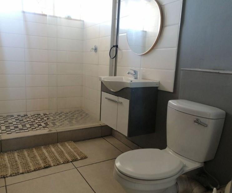 1 Bedroom Property for Sale in Benoni Central Gauteng