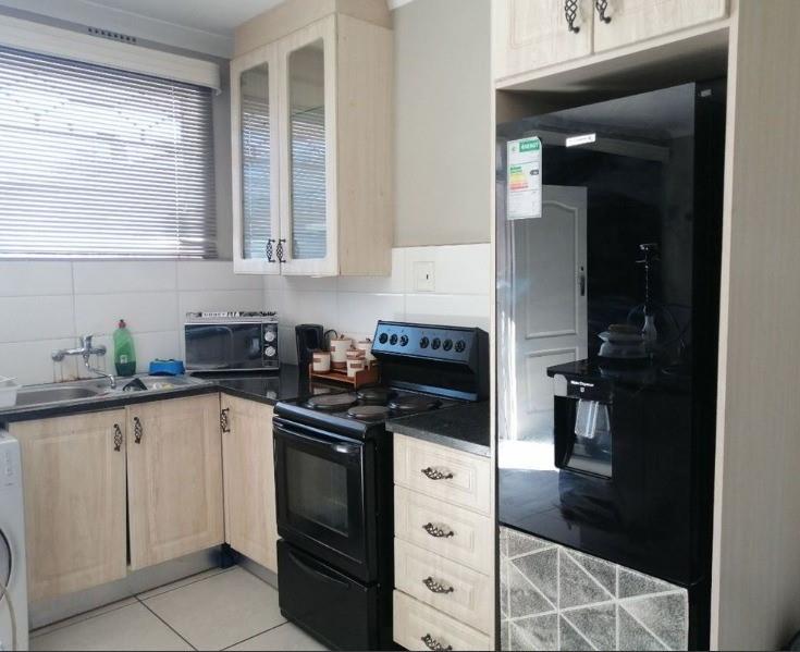 1 Bedroom Property for Sale in Benoni Central Gauteng