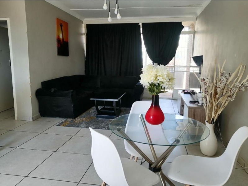 1 Bedroom Property for Sale in Benoni Central Gauteng