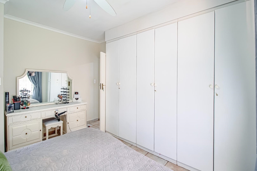 3 Bedroom Property for Sale in Faerie Glen Gauteng