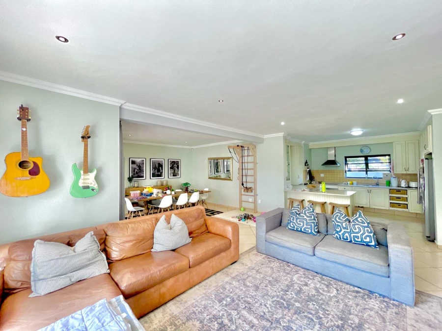 4 Bedroom Property for Sale in Olympus Country Estate Gauteng