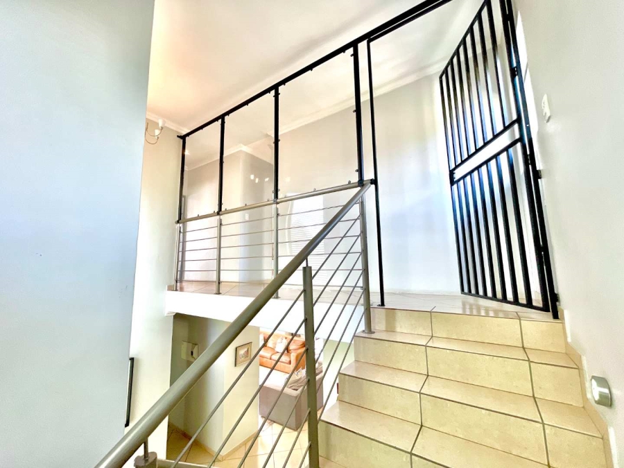 4 Bedroom Property for Sale in Olympus Country Estate Gauteng
