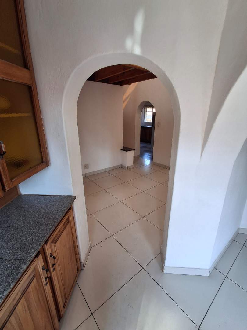 3 Bedroom Property for Sale in Die Hoewes Gauteng