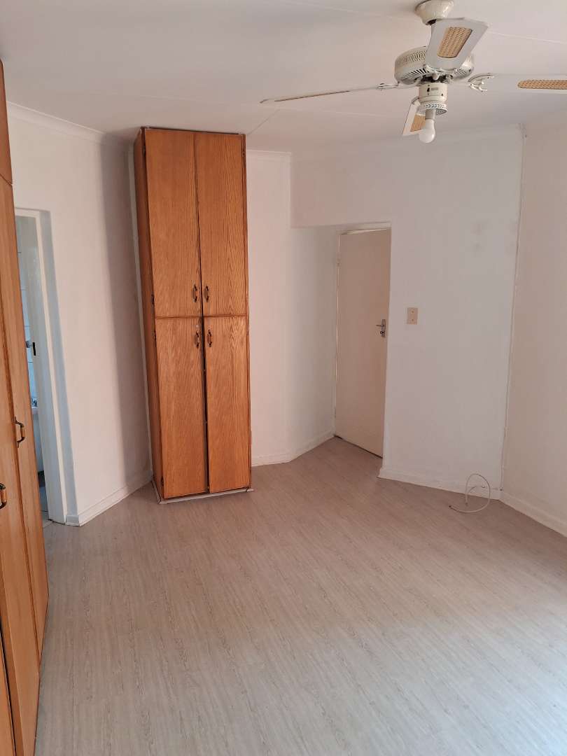 3 Bedroom Property for Sale in Die Hoewes Gauteng
