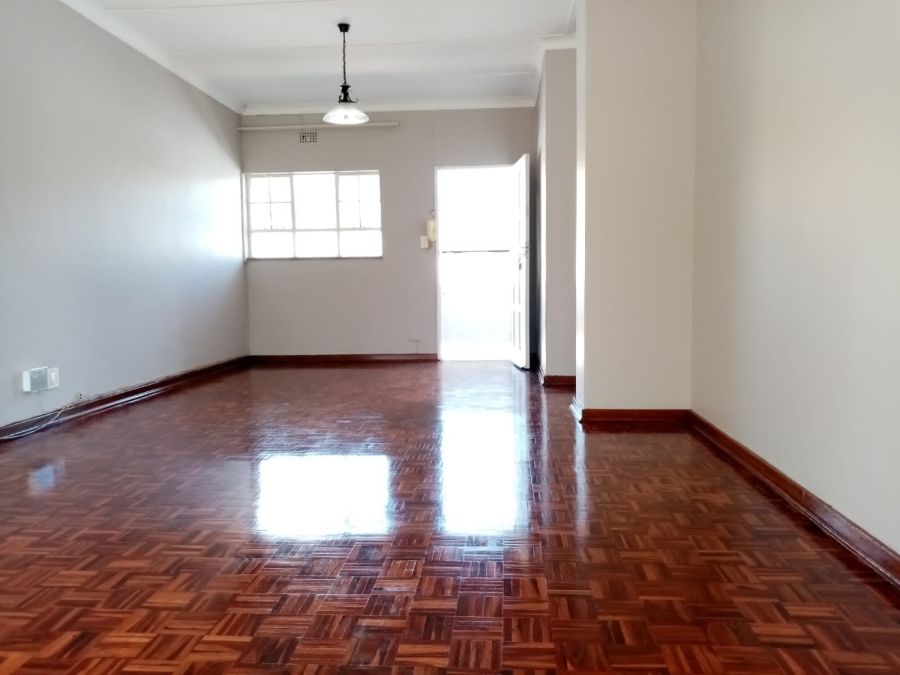 To Let 2 Bedroom Property for Rent in Blairgowrie Gauteng