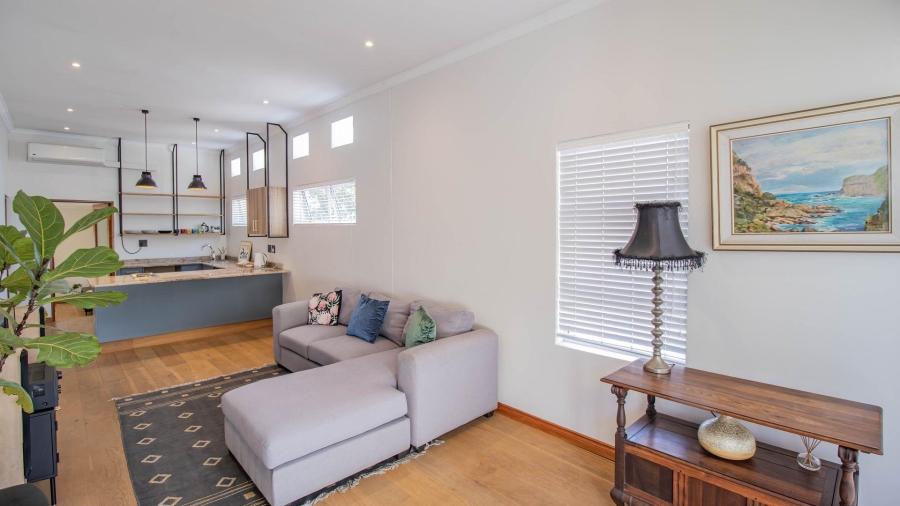 5 Bedroom Property for Sale in Hurlingham Manor Gauteng