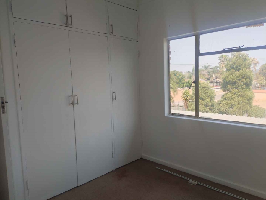 To Let 3 Bedroom Property for Rent in Jan Niemand Park Gauteng