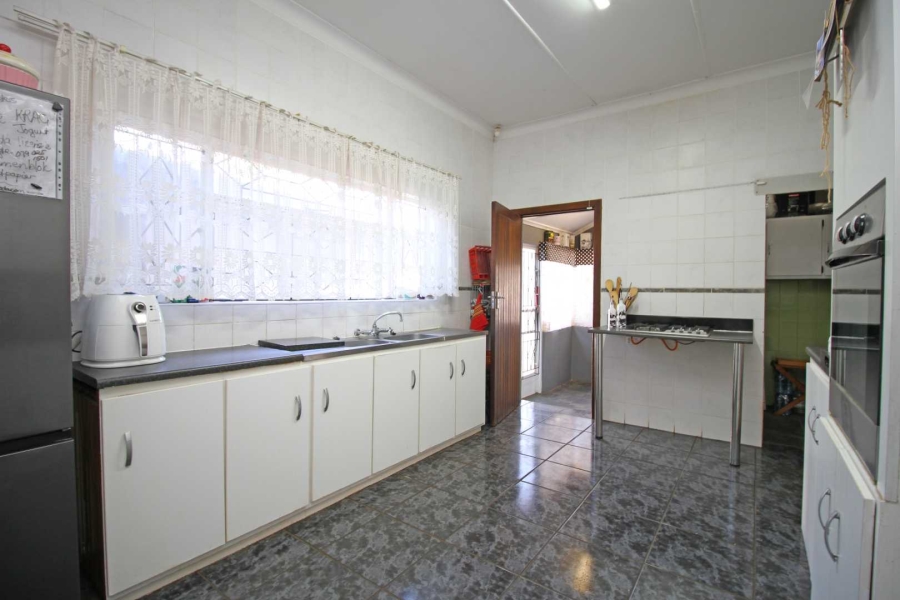 3 Bedroom Property for Sale in Greenhills Gauteng