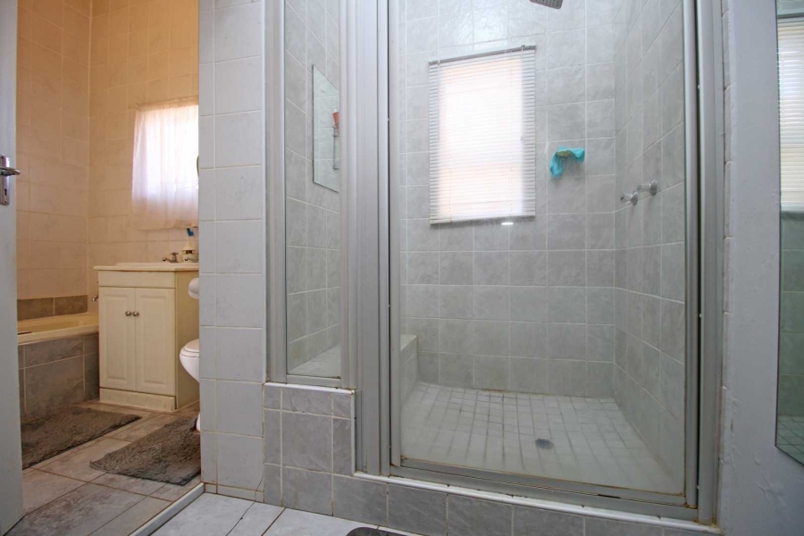 3 Bedroom Property for Sale in Greenhills Gauteng
