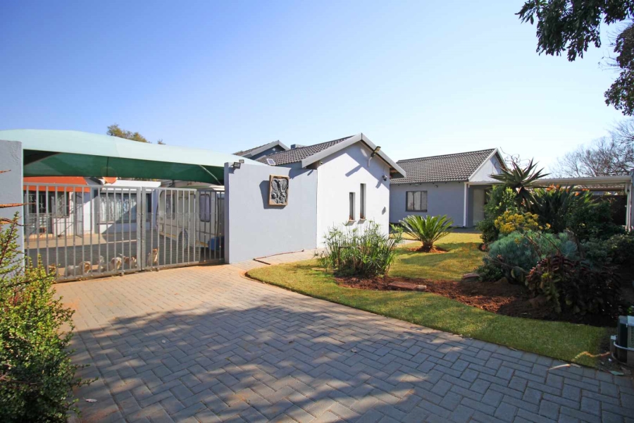 3 Bedroom Property for Sale in Greenhills Gauteng