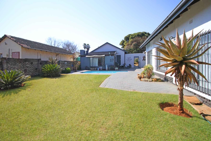 3 Bedroom Property for Sale in Greenhills Gauteng