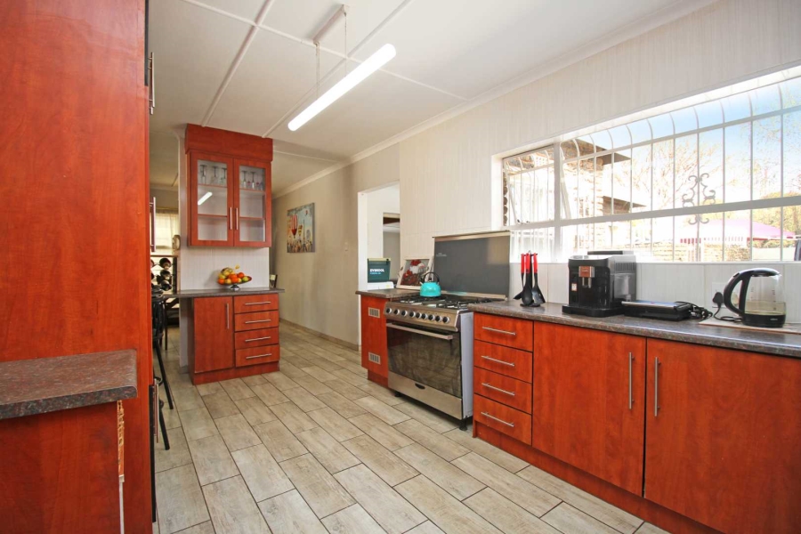 4 Bedroom Property for Sale in Greenhills Gauteng