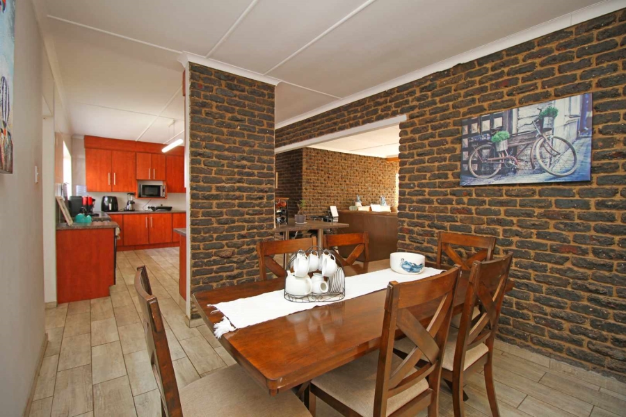4 Bedroom Property for Sale in Greenhills Gauteng