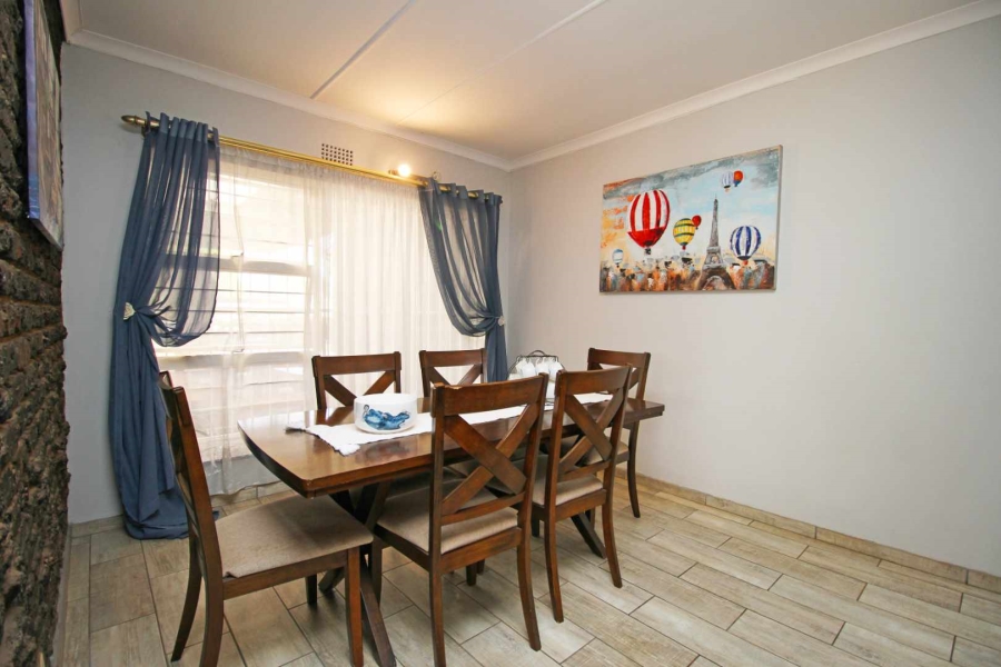 4 Bedroom Property for Sale in Greenhills Gauteng