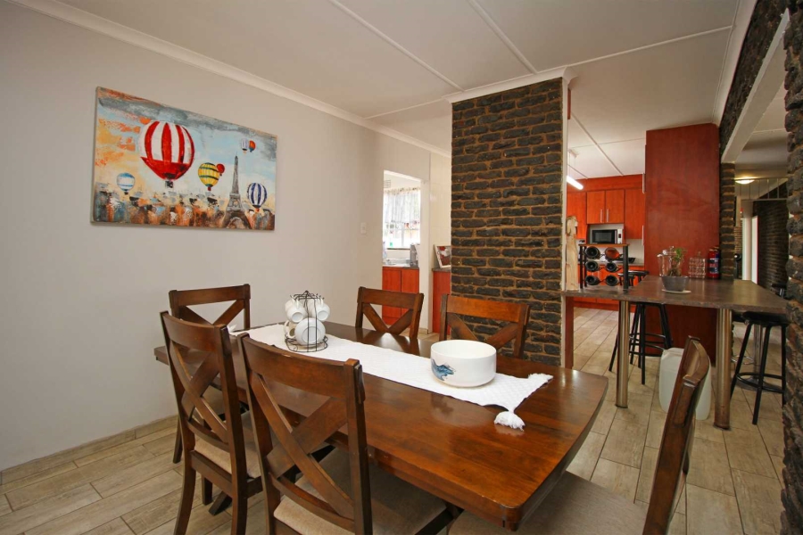 4 Bedroom Property for Sale in Greenhills Gauteng