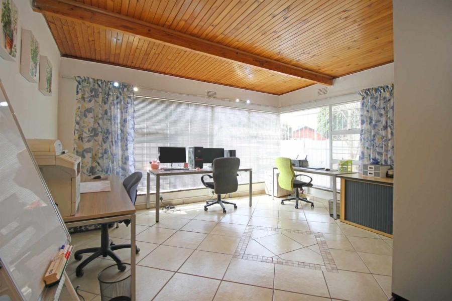 4 Bedroom Property for Sale in Greenhills Gauteng