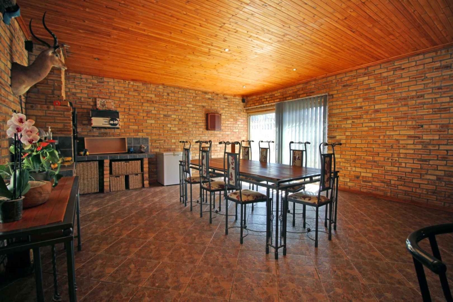 4 Bedroom Property for Sale in Randpoort Gauteng