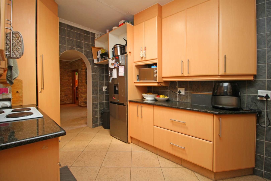 4 Bedroom Property for Sale in Randpoort Gauteng