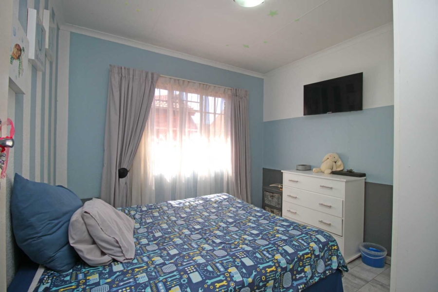 4 Bedroom Property for Sale in Randpoort Gauteng