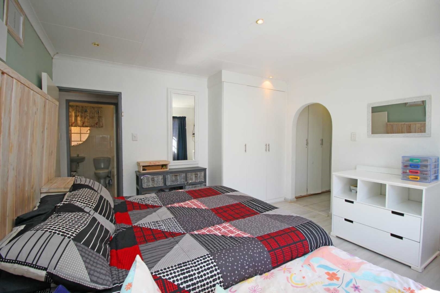 4 Bedroom Property for Sale in Randpoort Gauteng