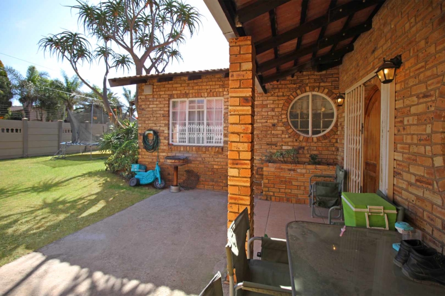 4 Bedroom Property for Sale in Randpoort Gauteng