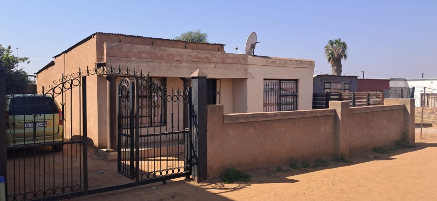 3 Bedroom Property for Sale in Soshanguve T Gauteng