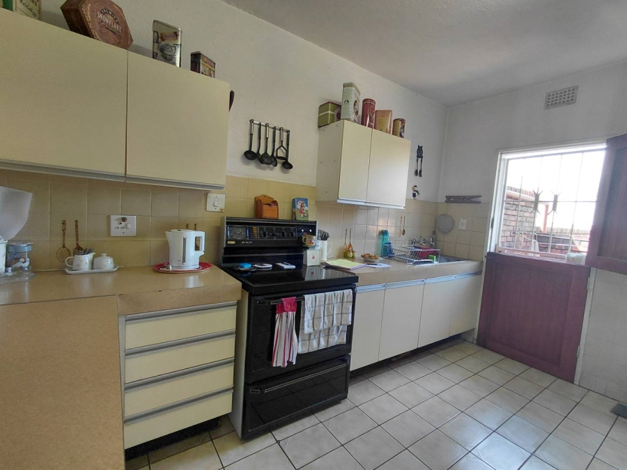 2 Bedroom Property for Sale in Birchleigh Gauteng