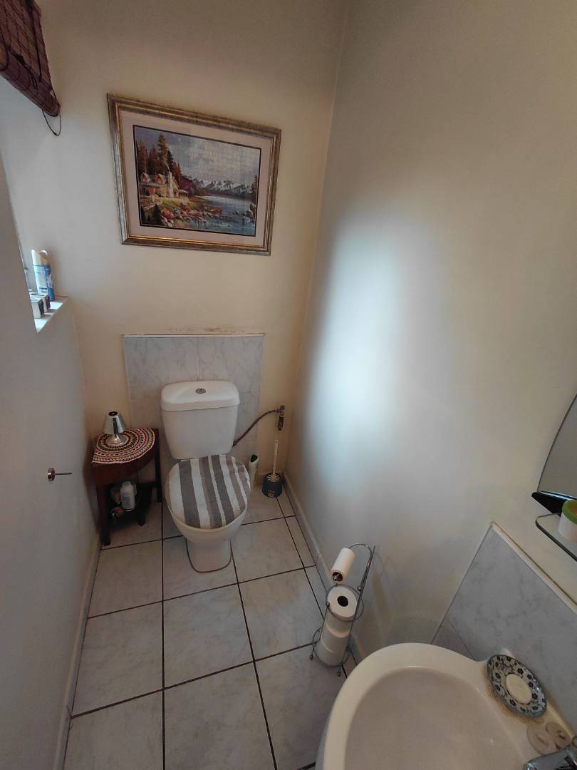 2 Bedroom Property for Sale in Birchleigh Gauteng