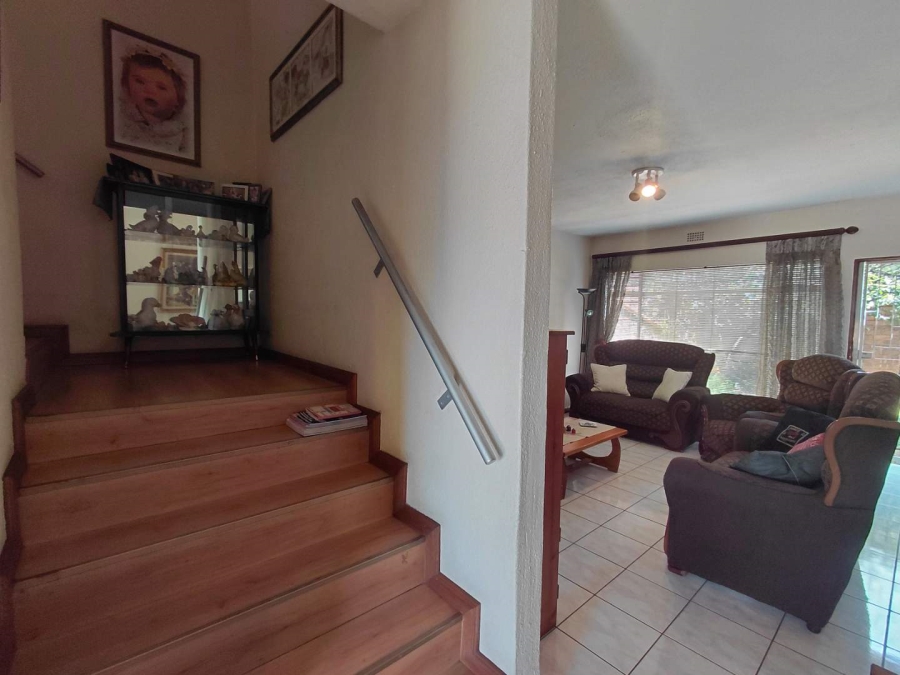 2 Bedroom Property for Sale in Birchleigh Gauteng