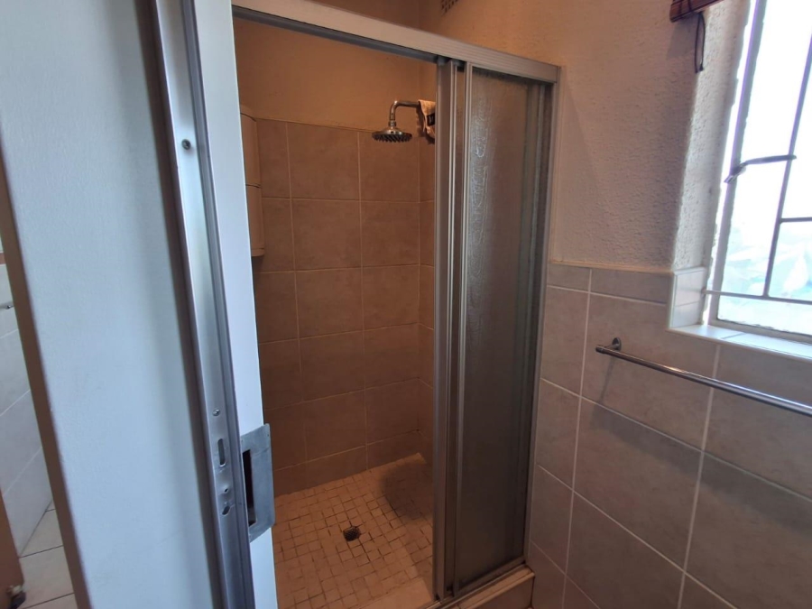 2 Bedroom Property for Sale in Birchleigh Gauteng