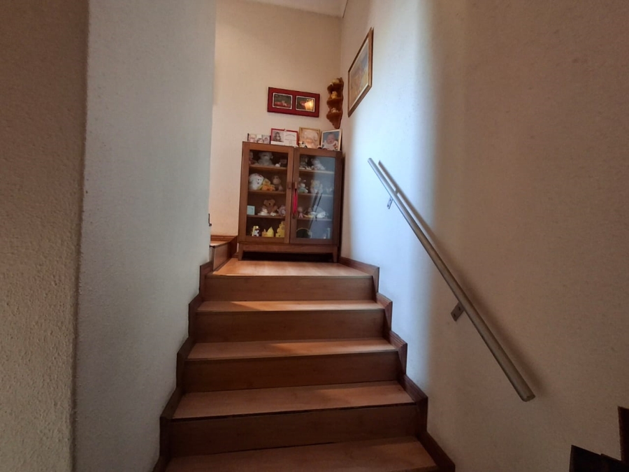 2 Bedroom Property for Sale in Birchleigh Gauteng