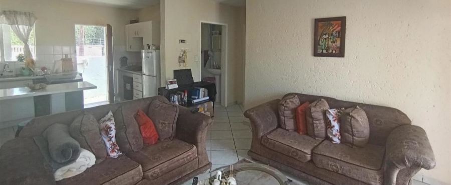 2 Bedroom Property for Sale in Glen Marais Gauteng