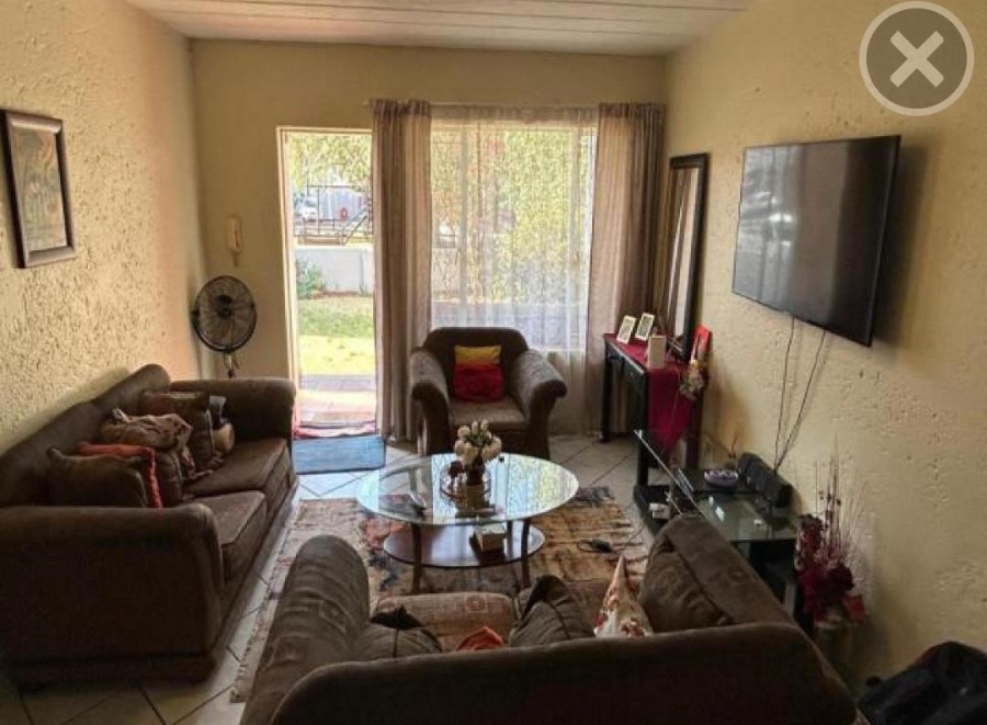 2 Bedroom Property for Sale in Glen Marais Gauteng