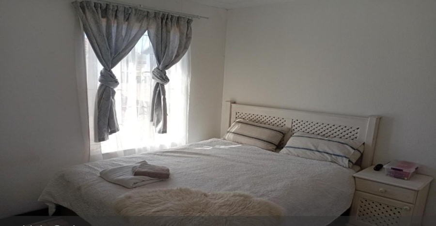 3 Bedroom Property for Sale in Savanna City Gauteng