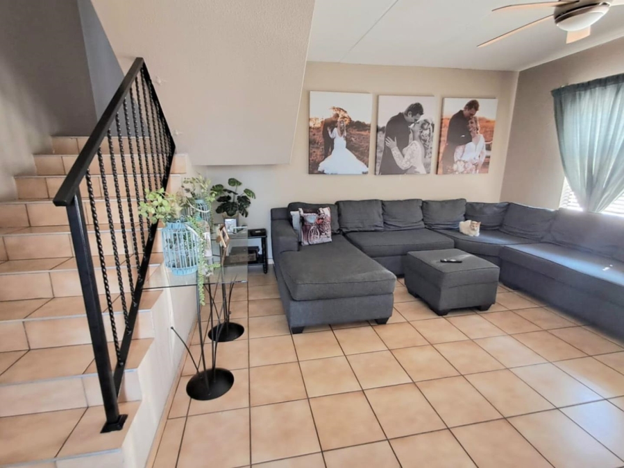 3 Bedroom Property for Sale in Verwoerdpark Gauteng