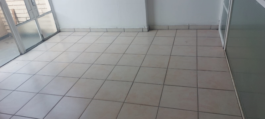 To Let 1 Bedroom Property for Rent in Alberton Gauteng