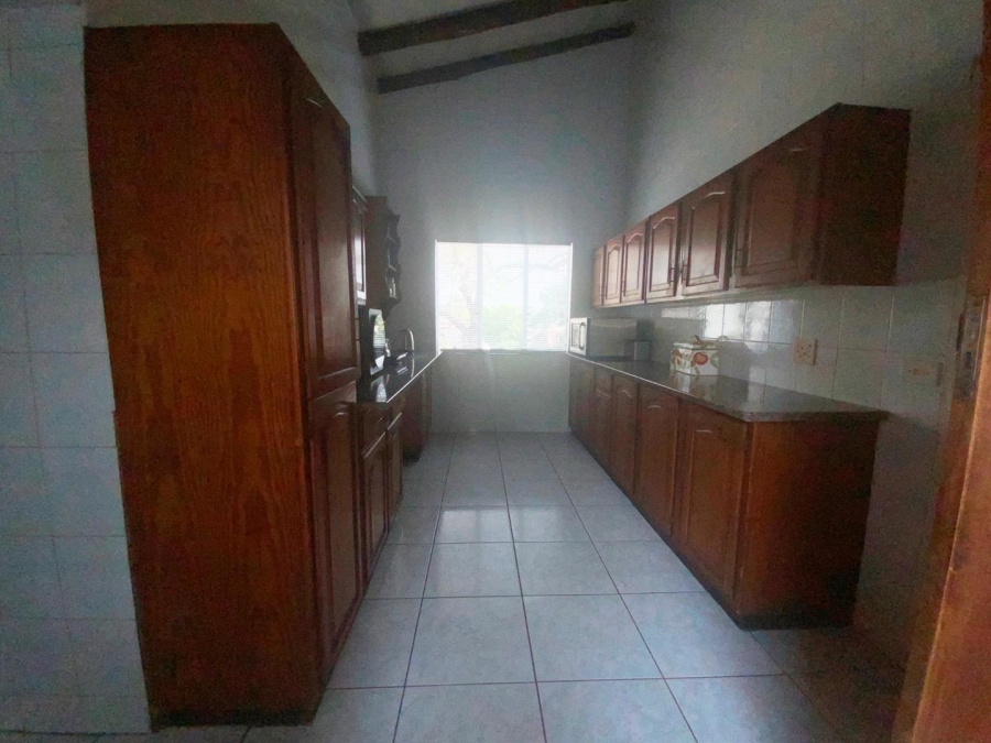 3 Bedroom Property for Sale in Verwoerdpark Gauteng