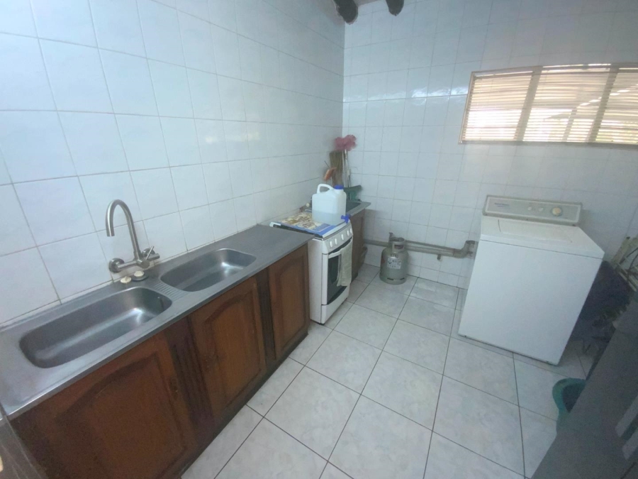 3 Bedroom Property for Sale in Verwoerdpark Gauteng
