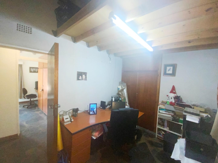 3 Bedroom Property for Sale in Verwoerdpark Gauteng