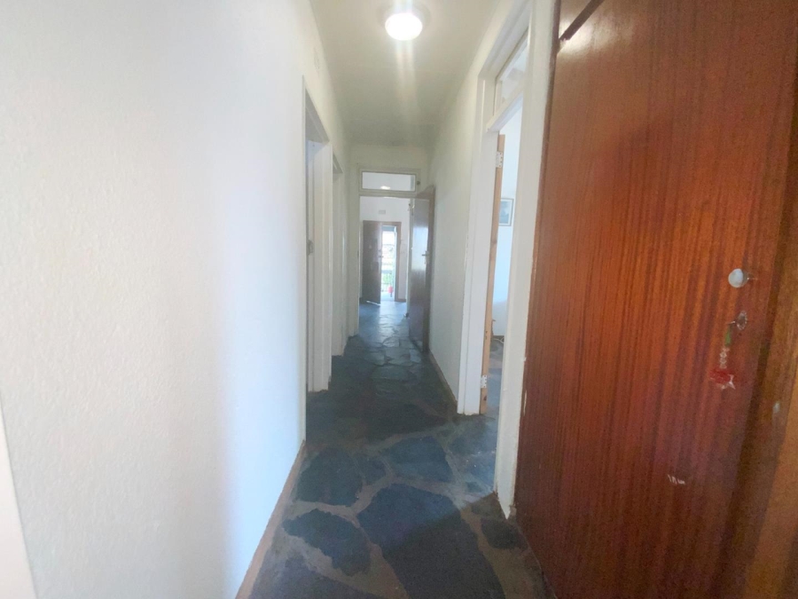 3 Bedroom Property for Sale in Verwoerdpark Gauteng