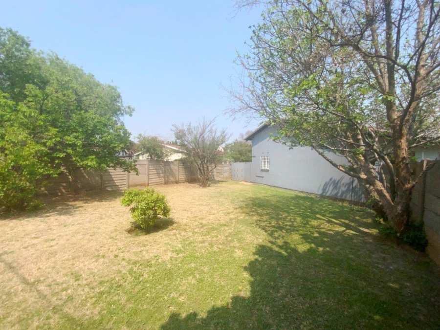 3 Bedroom Property for Sale in Verwoerdpark Gauteng