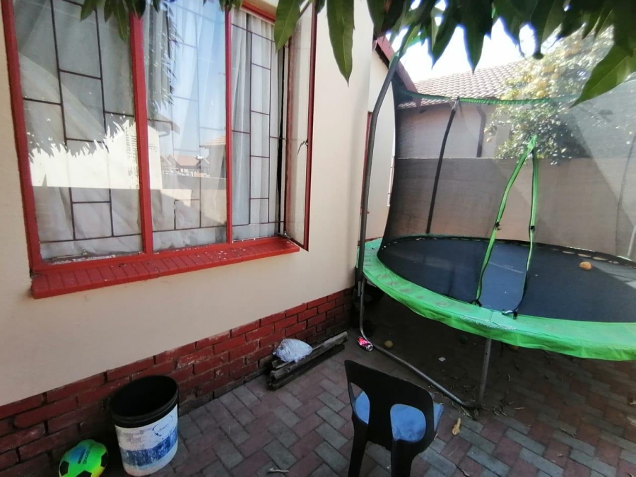 3 Bedroom Property for Sale in Soshanguve East Gauteng