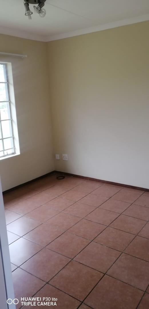 2 Bedroom Property for Sale in Theresa Park Gauteng