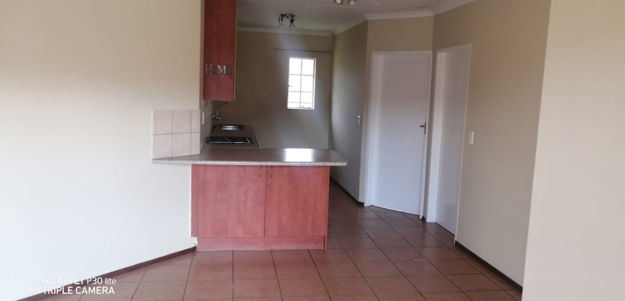 2 Bedroom Property for Sale in Theresa Park Gauteng