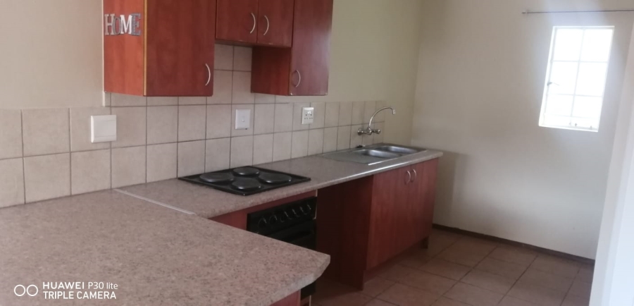 2 Bedroom Property for Sale in Theresa Park Gauteng