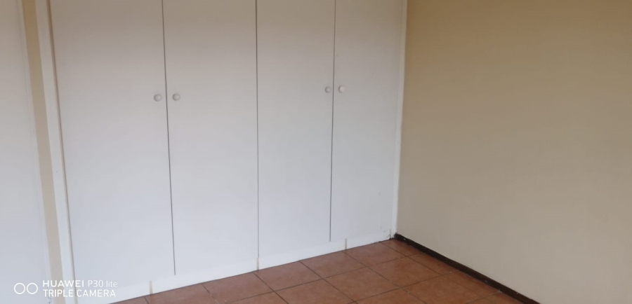 2 Bedroom Property for Sale in Theresa Park Gauteng
