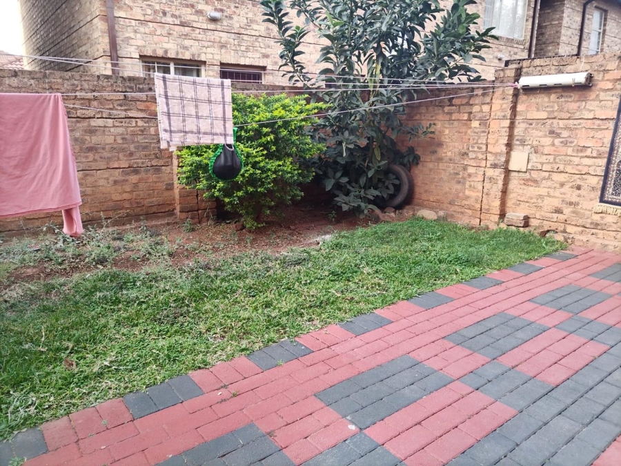 4 Bedroom Property for Sale in Theresa Park Gauteng